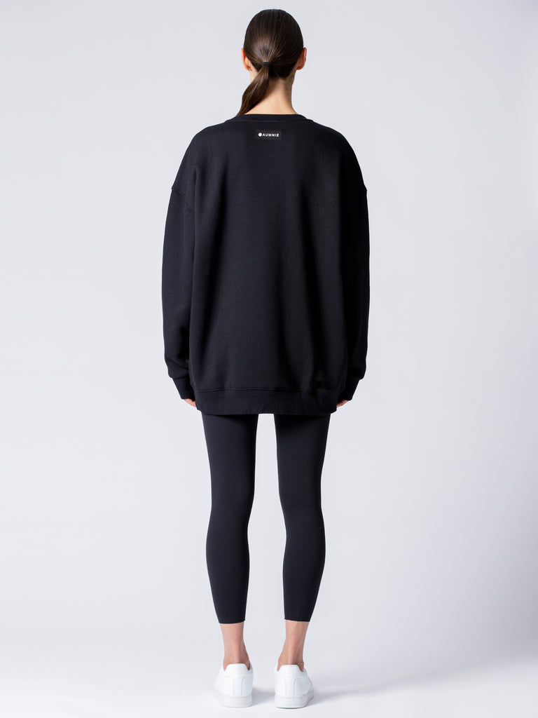 WINTER FLEECE PATCH LOGO SWEATSHIRT, BLACK