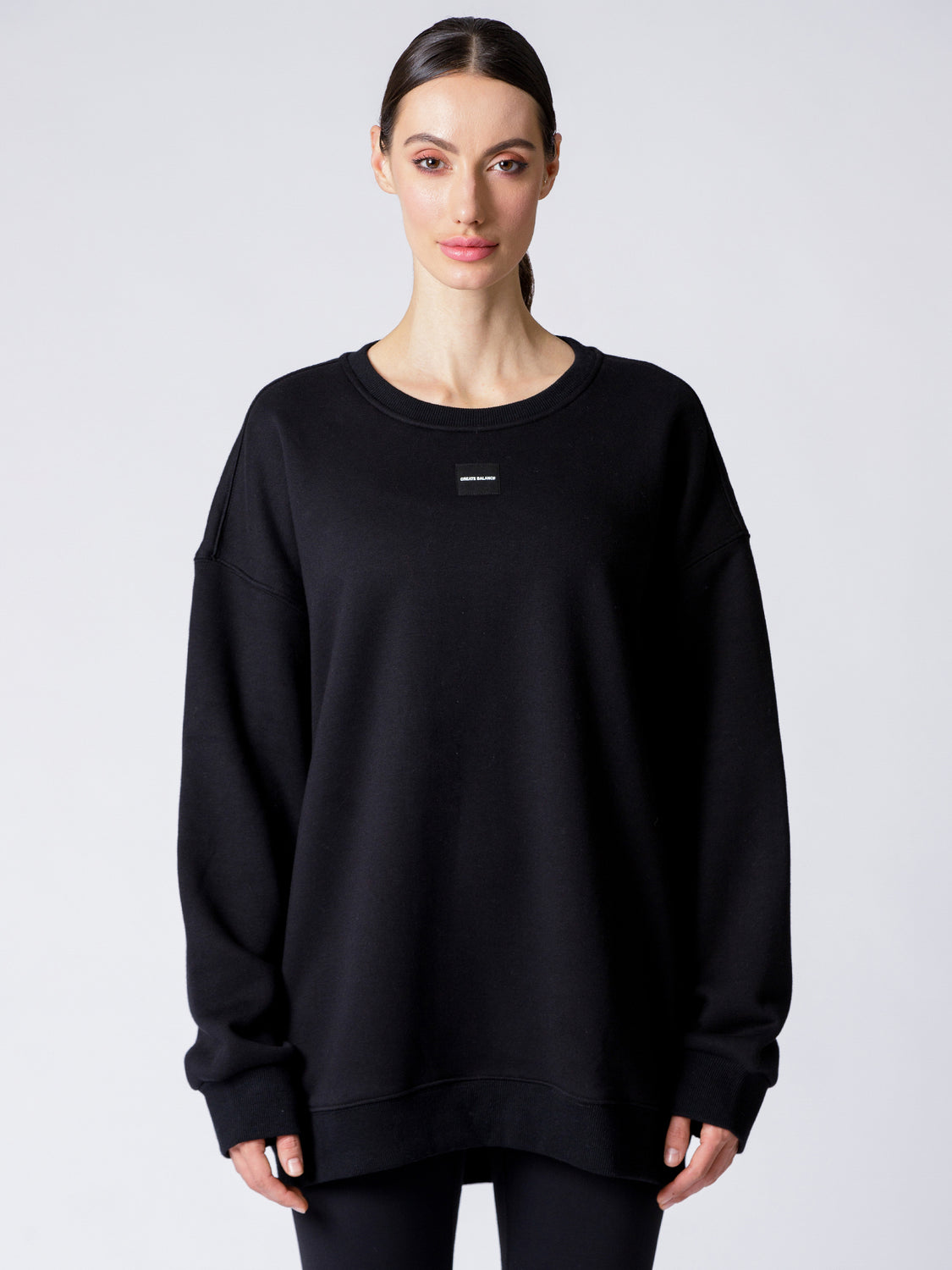 WINTER FLEECE PATCH LOGO SWEATSHIRT, BLACK