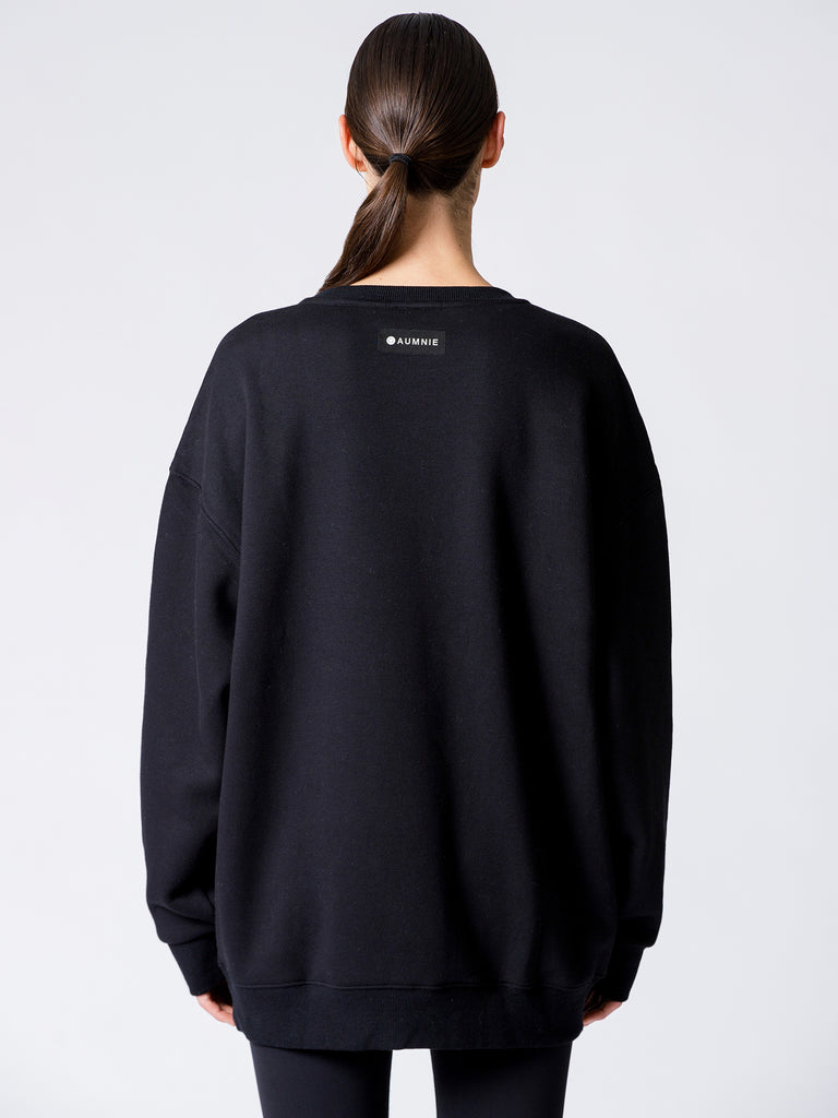 WINTER FLEECE PATCH LOGO SWEATSHIRT, BLACK