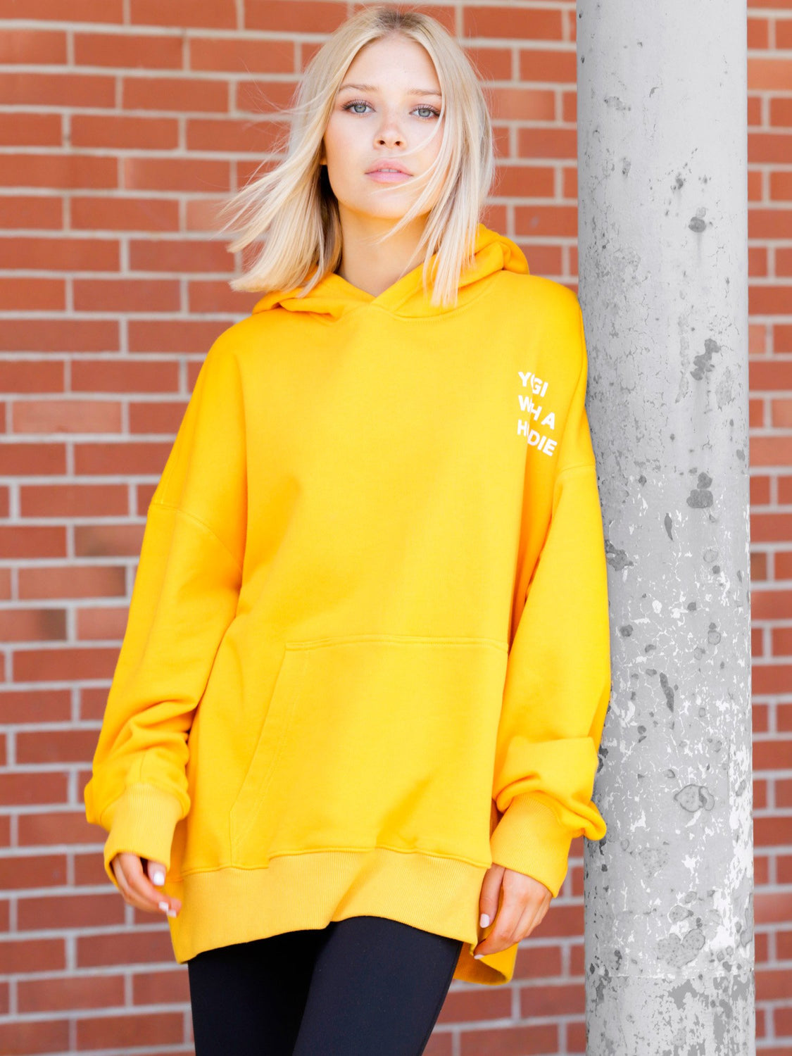 YOGI WITH A HOODIE, YELLOW