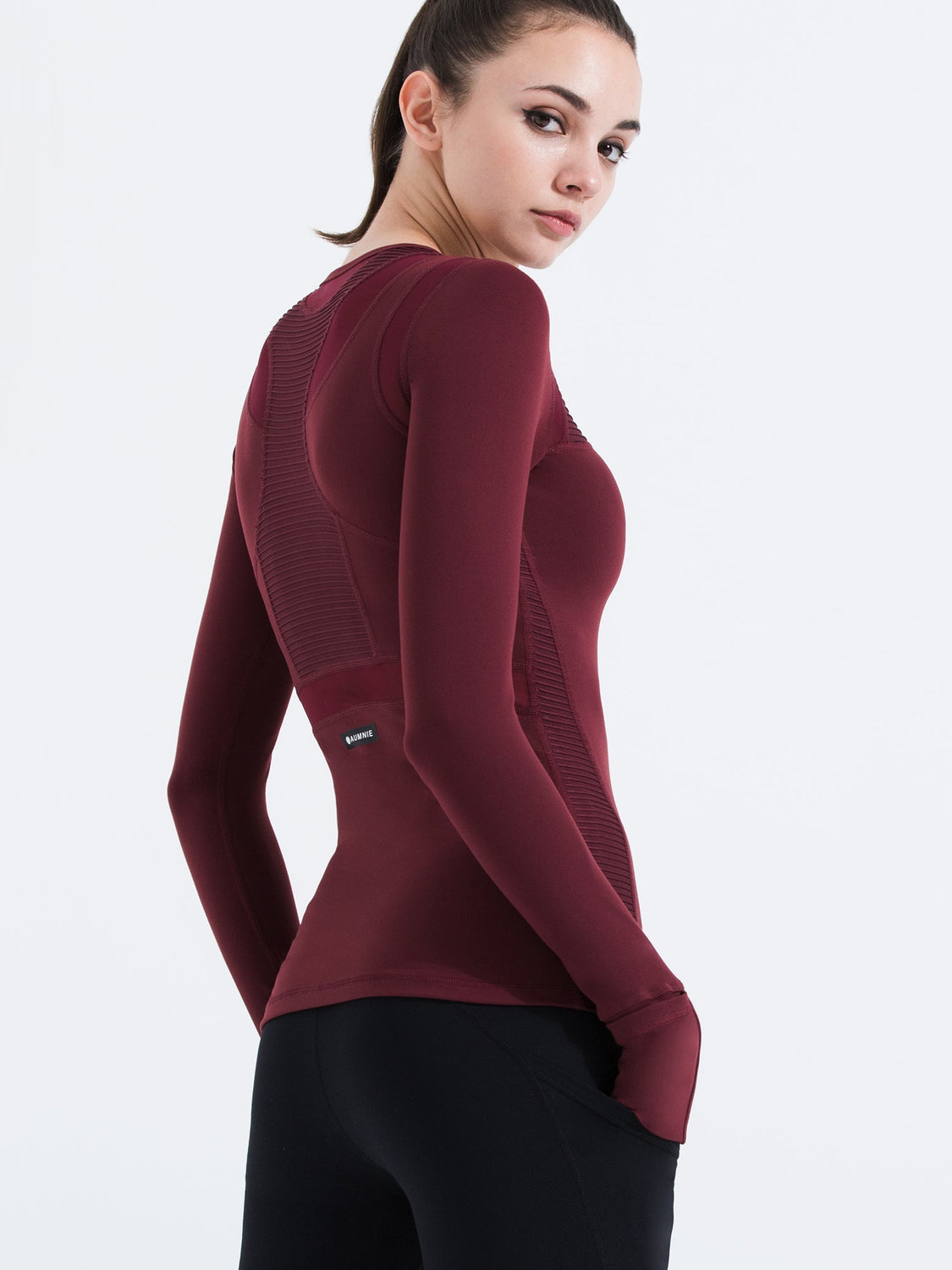 SHAPED PANEL TEE, BORDEAUX