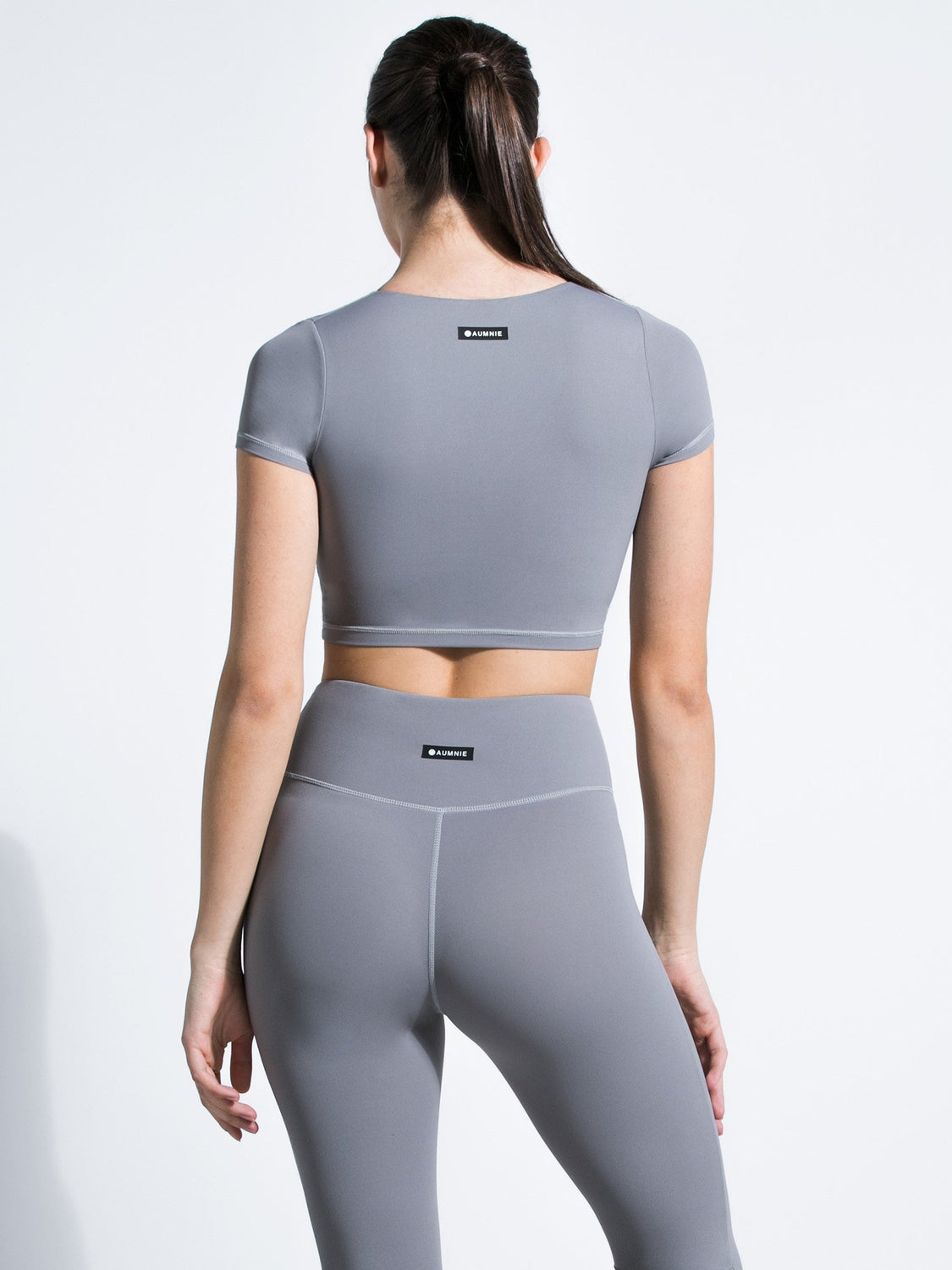 RUCHED NUDE TEE, LUNAR GREY