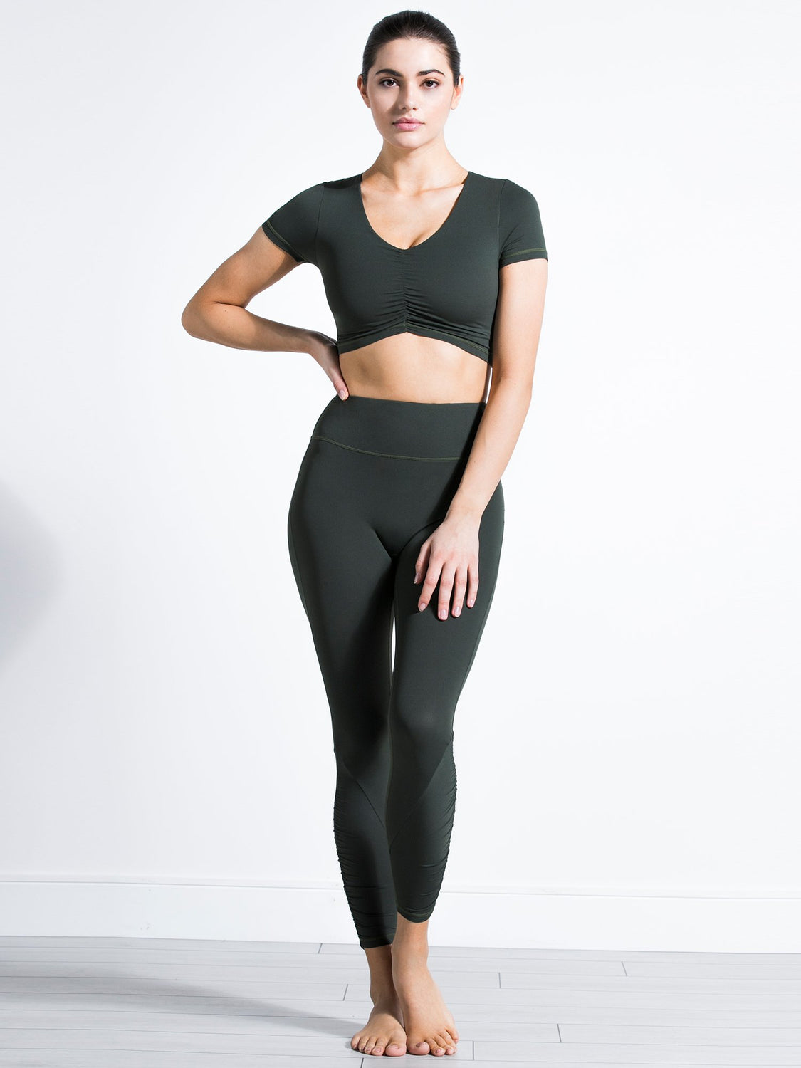 RUCHED NUDE TEE, DEEP FOREST