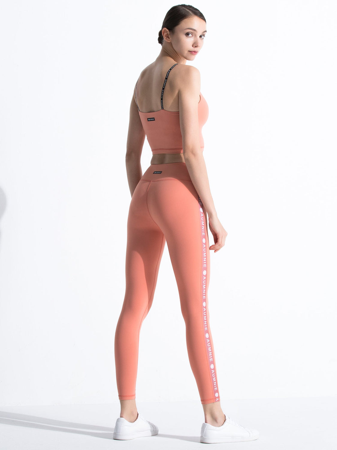 LOGO PANTS, CALIFORNIA