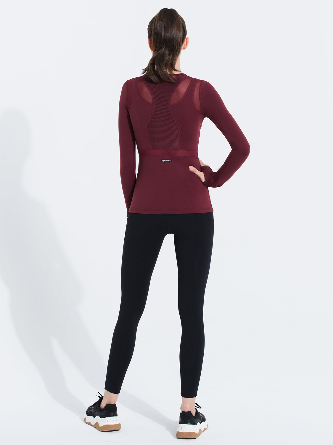 SHAPED PANEL TEE, BORDEAUX