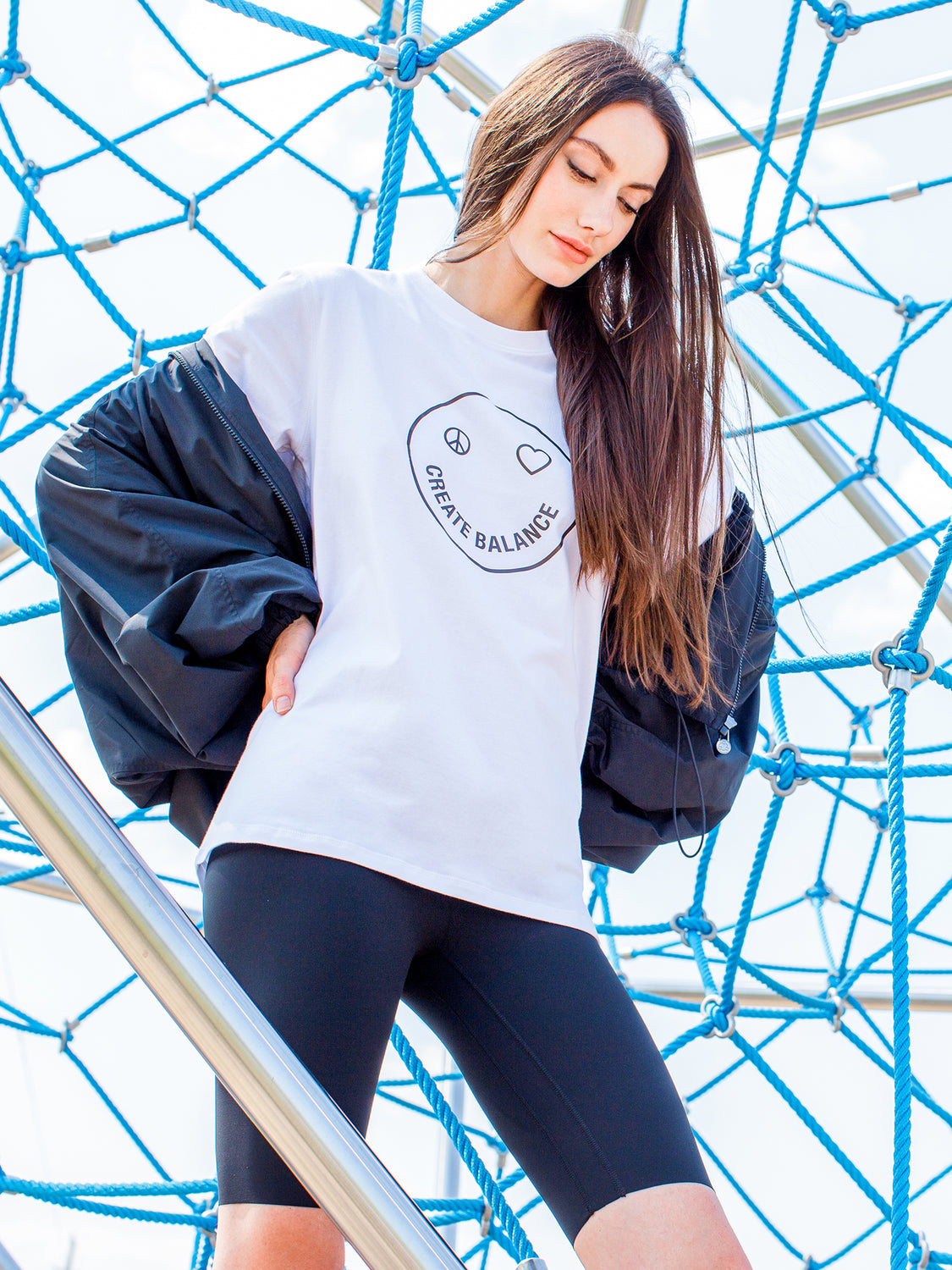 HAPPY GLOW TEE, WHITE