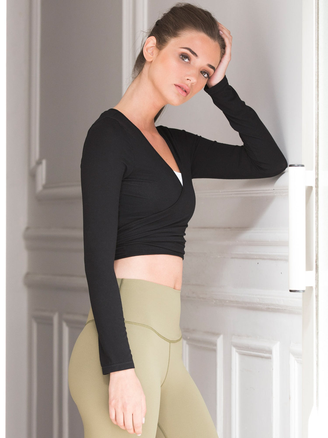 LONG SLEEVE CT WRAP, BLACK