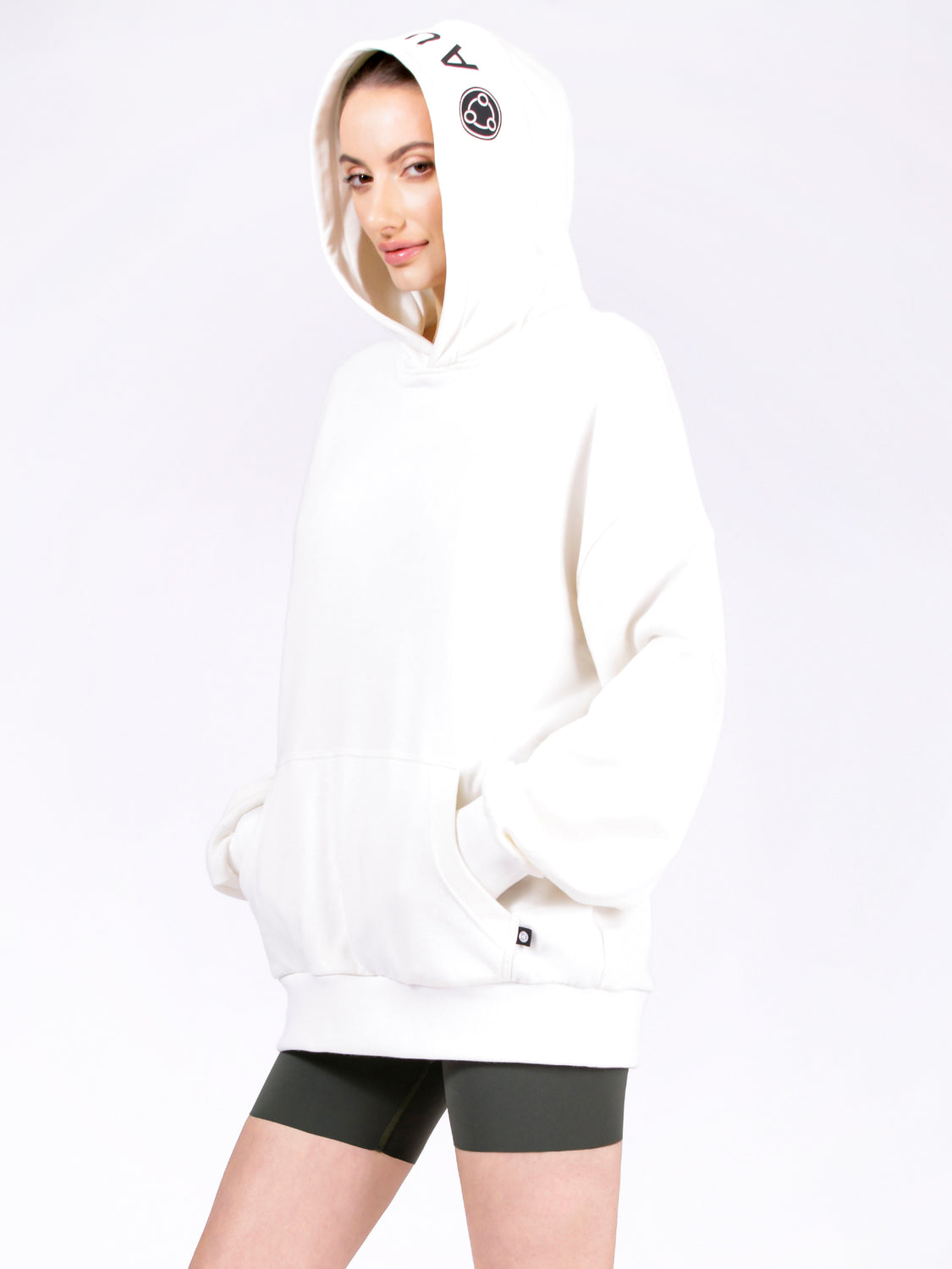 AUMNIE OVERSIZE HOODIE, WHITE