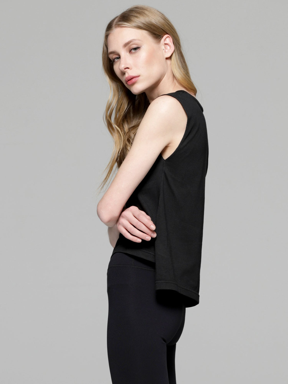 HI LO LOGO RIBBON TANK, BLACK