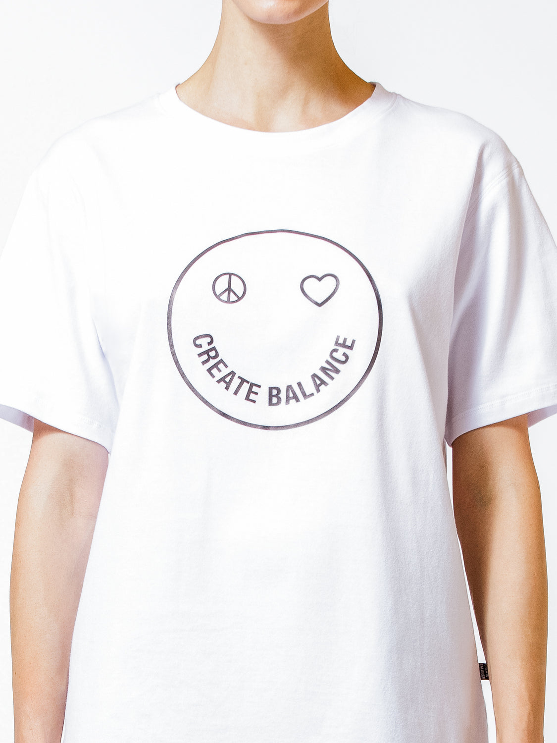 HAPPY GLOW TEE, WHITE