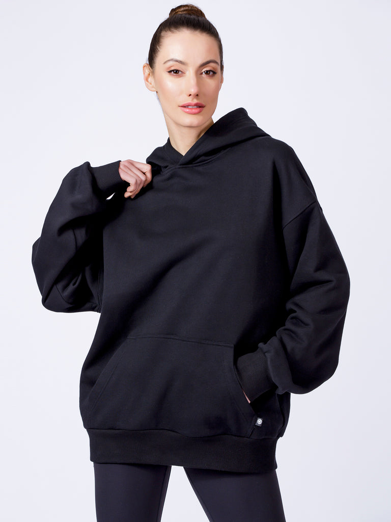 AUMNIE OVERSIZE HOODIE, BLACK