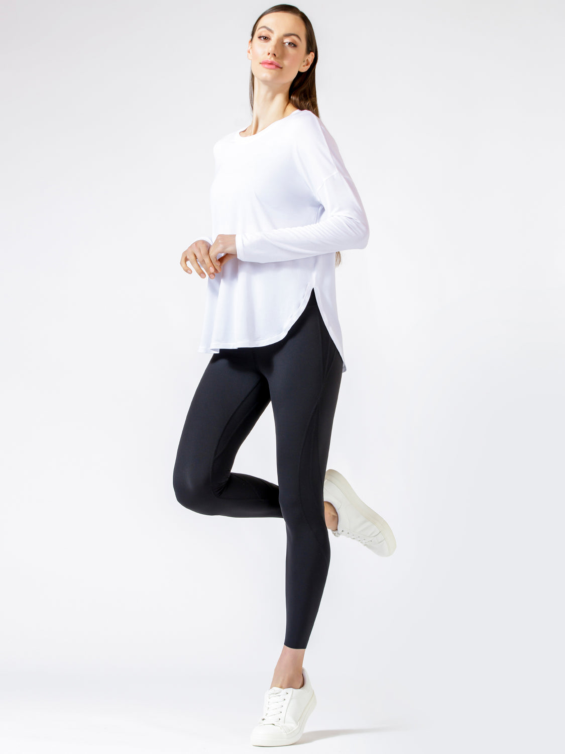 DAY TO DAY TEE, WHITE