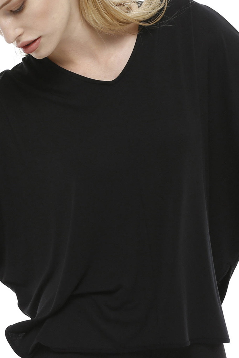 SSENTIEL 6 CAPE TEE, BLACK