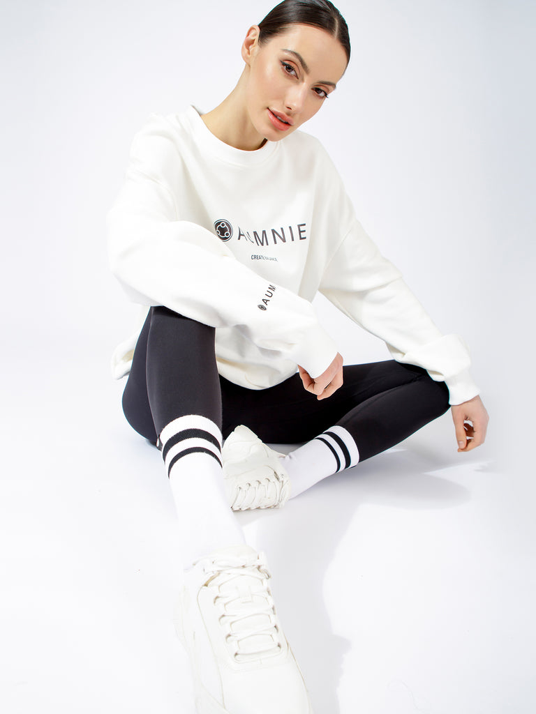 AUMNIE OVERSIZE SWEATSHIRT, WHITE