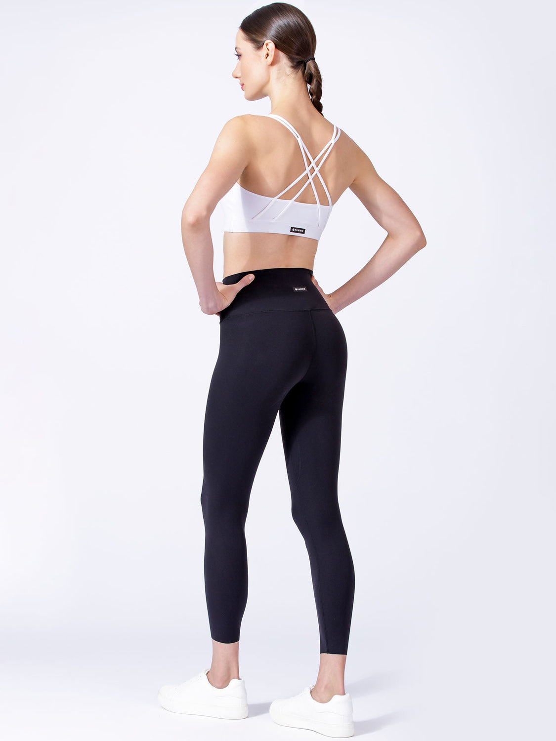 MOMENTUM BRA, WHITE