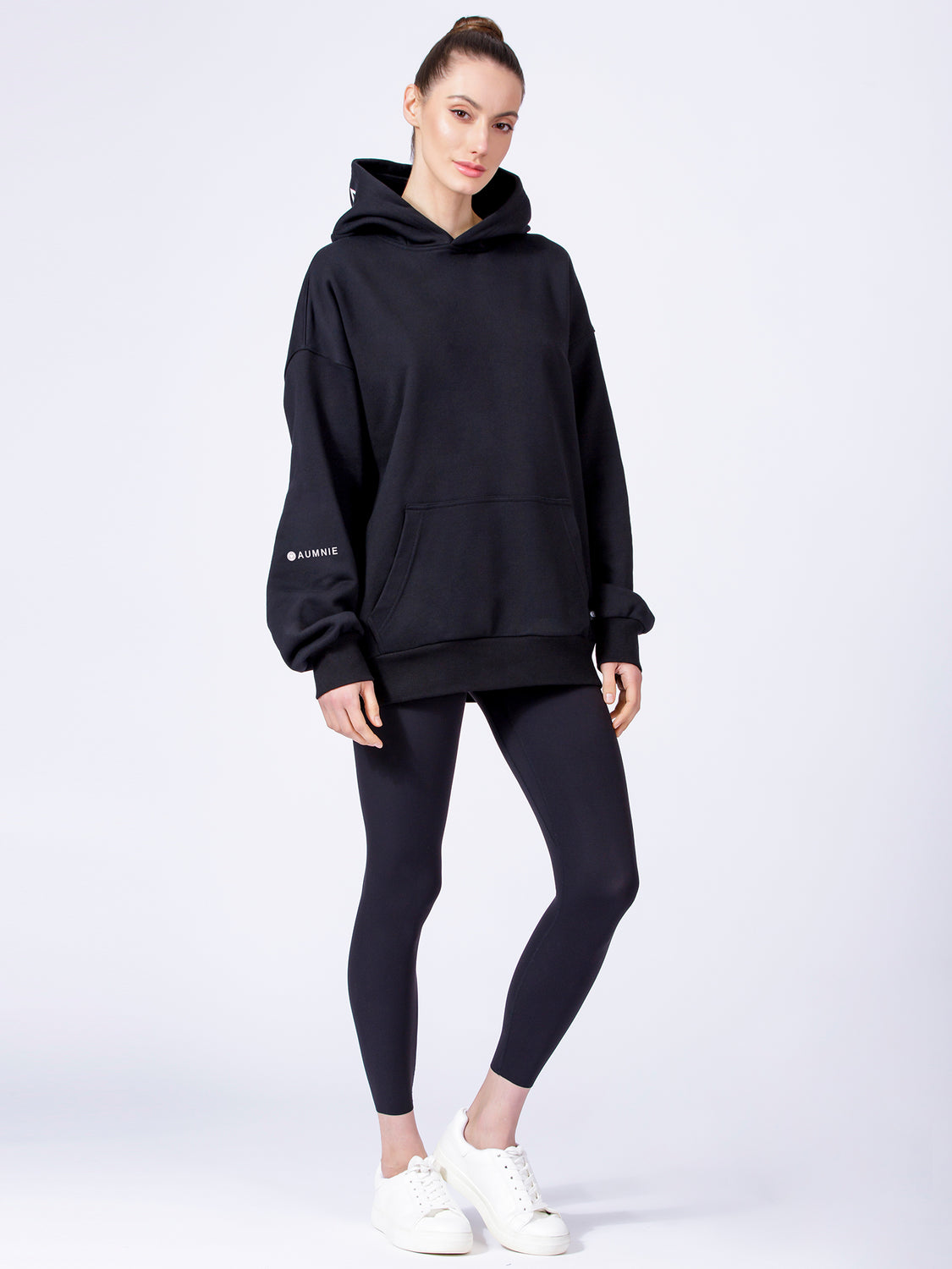 AUMNIE OVERSIZE HOODIE, BLACK