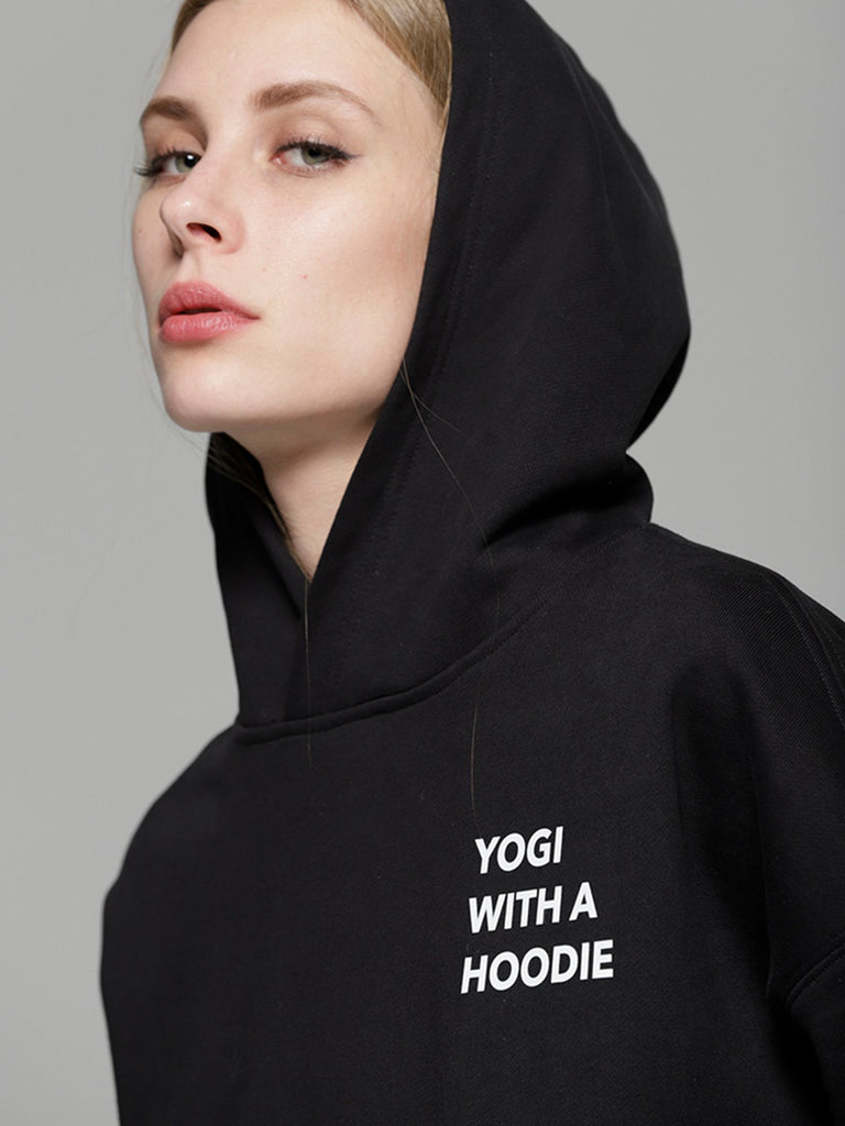 YOGI WITH A HOODIE, BLACK