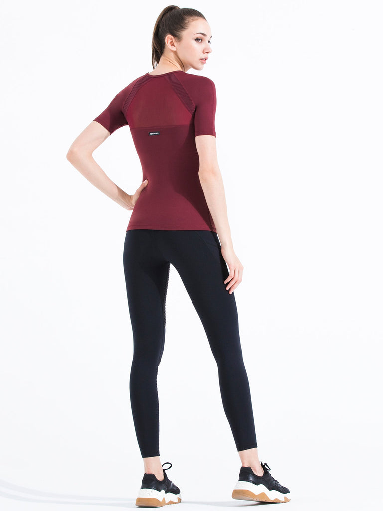 PLEATED MESH TEE, BORDEAUX