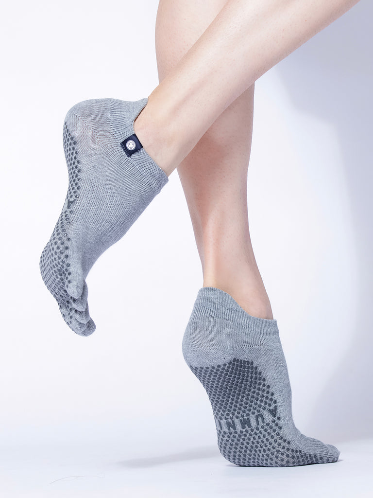 FULL TOE YOGA ANKLE SOCKS, GREY