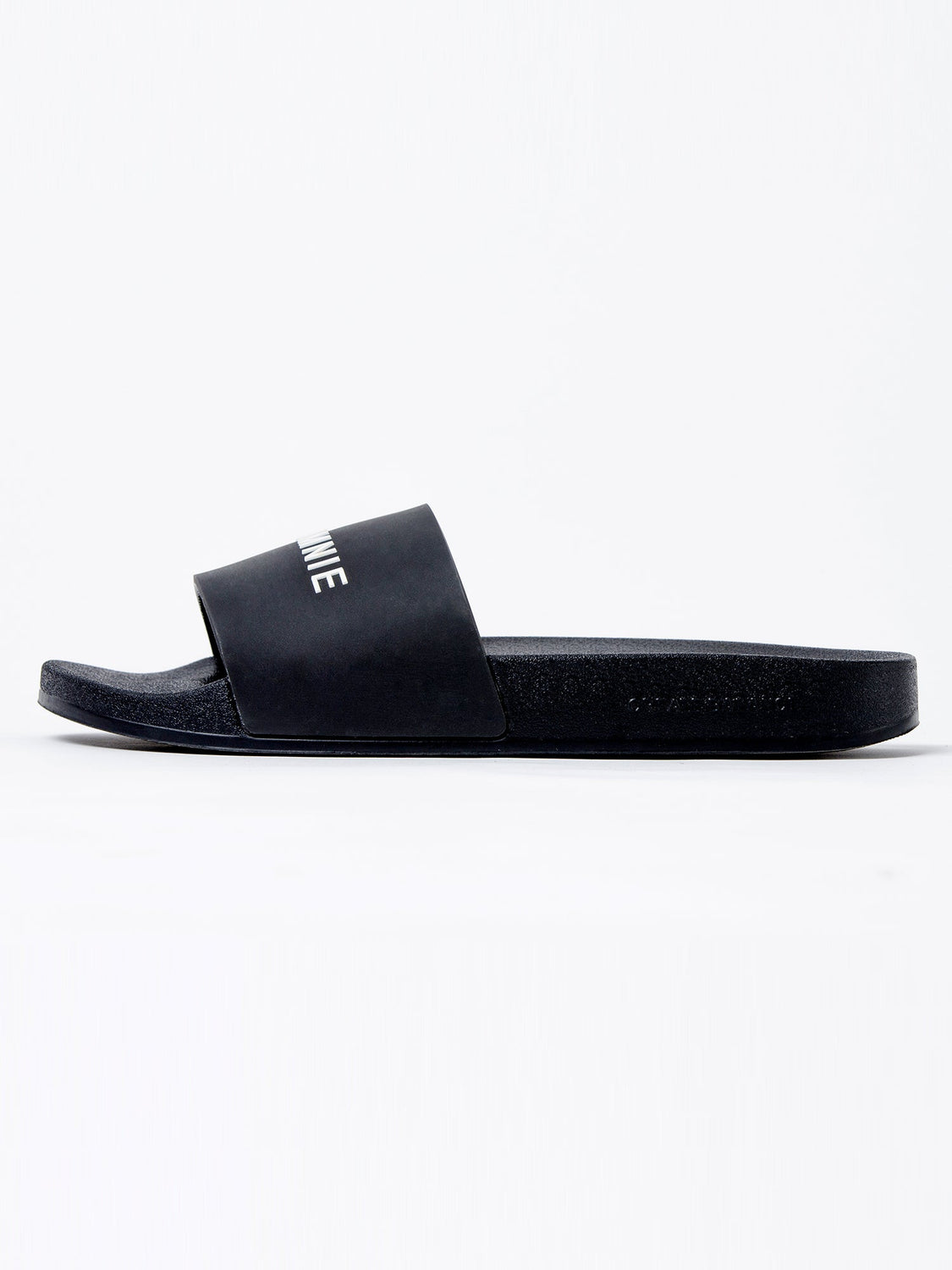 AUMNIE LOGO SLIDE SANDALS, BLACK