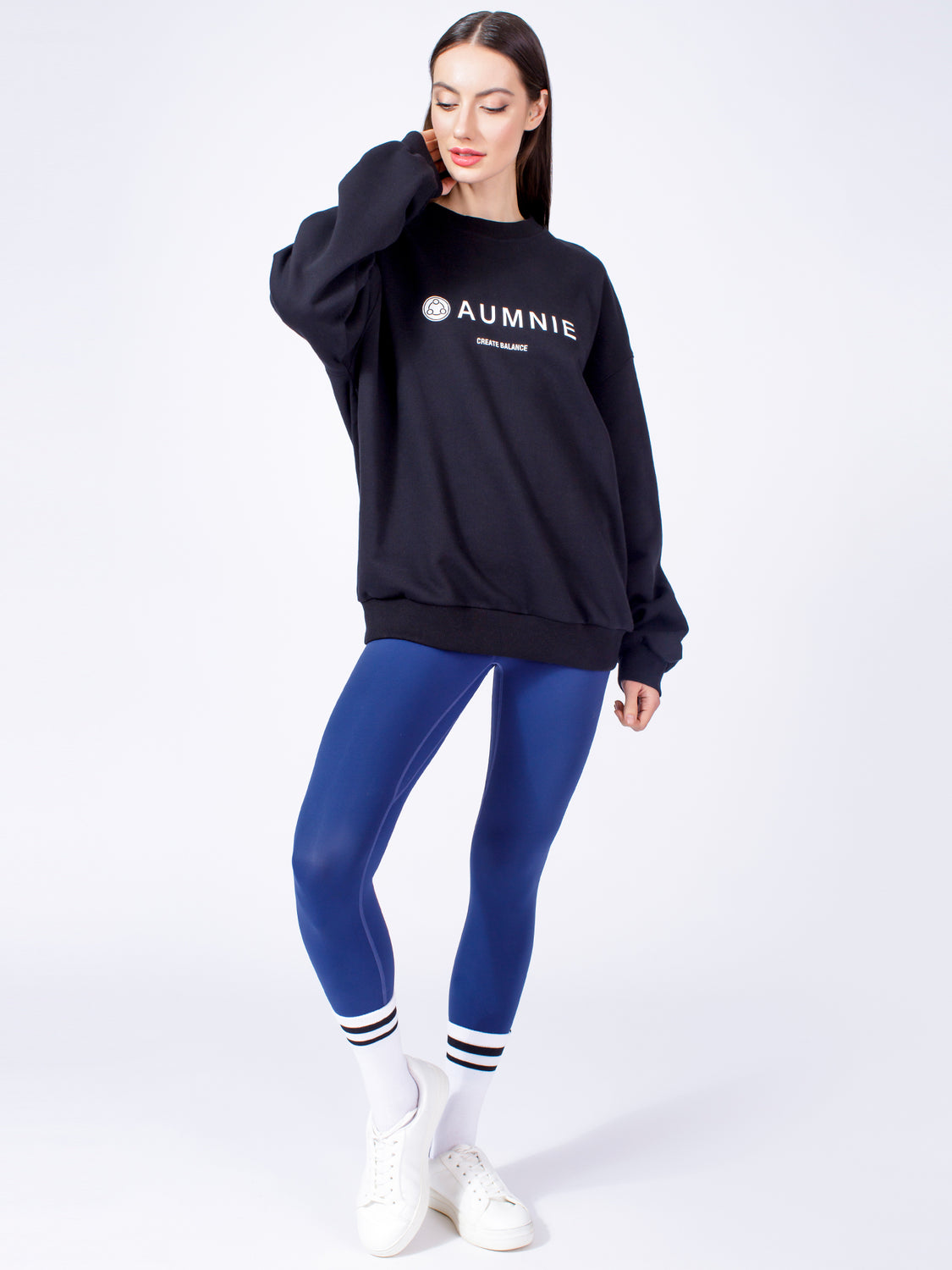 AUMNIE OVERSIZE SWEATSHIRT, BLACK