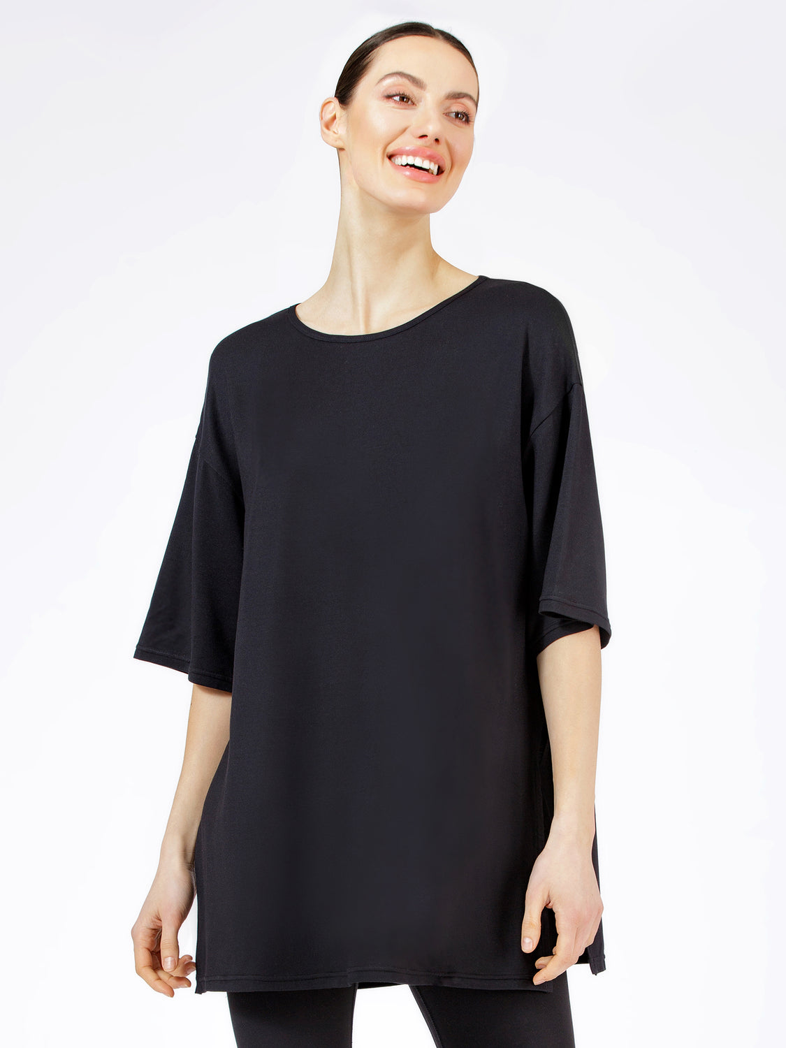 HIGH SPLIT OVERSIZE TEE, BLACK