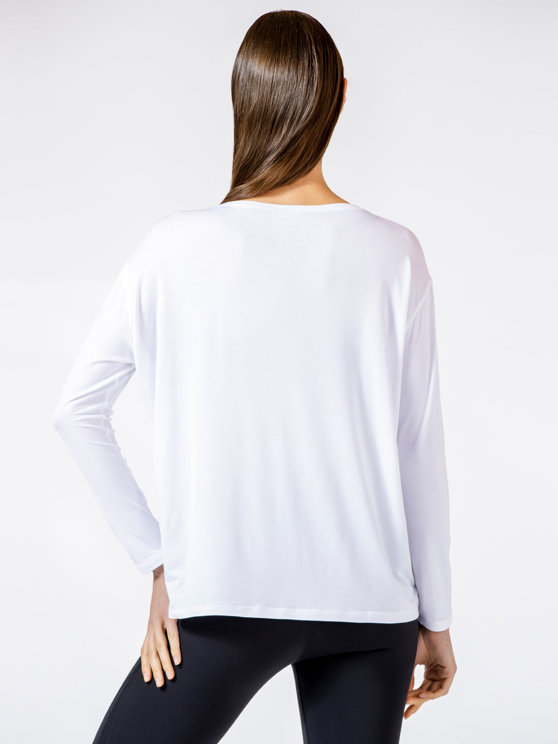 LOOSE & RELAXED TEE, WHITE