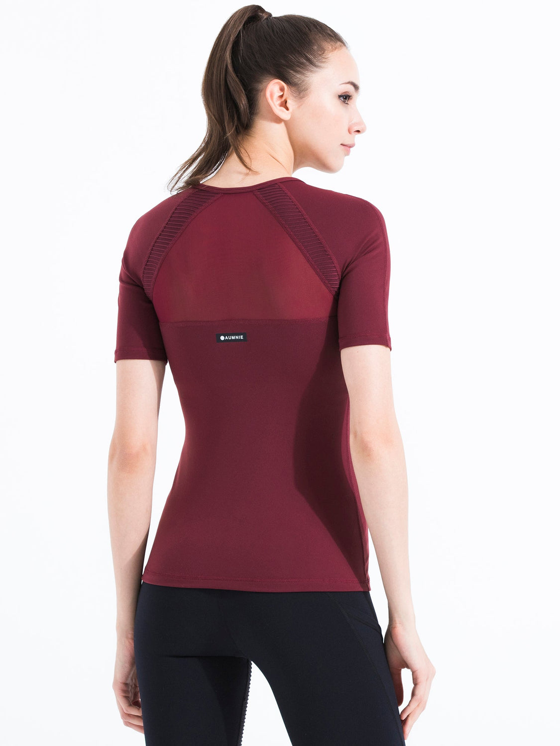 PLEATED MESH TEE, BORDEAUX