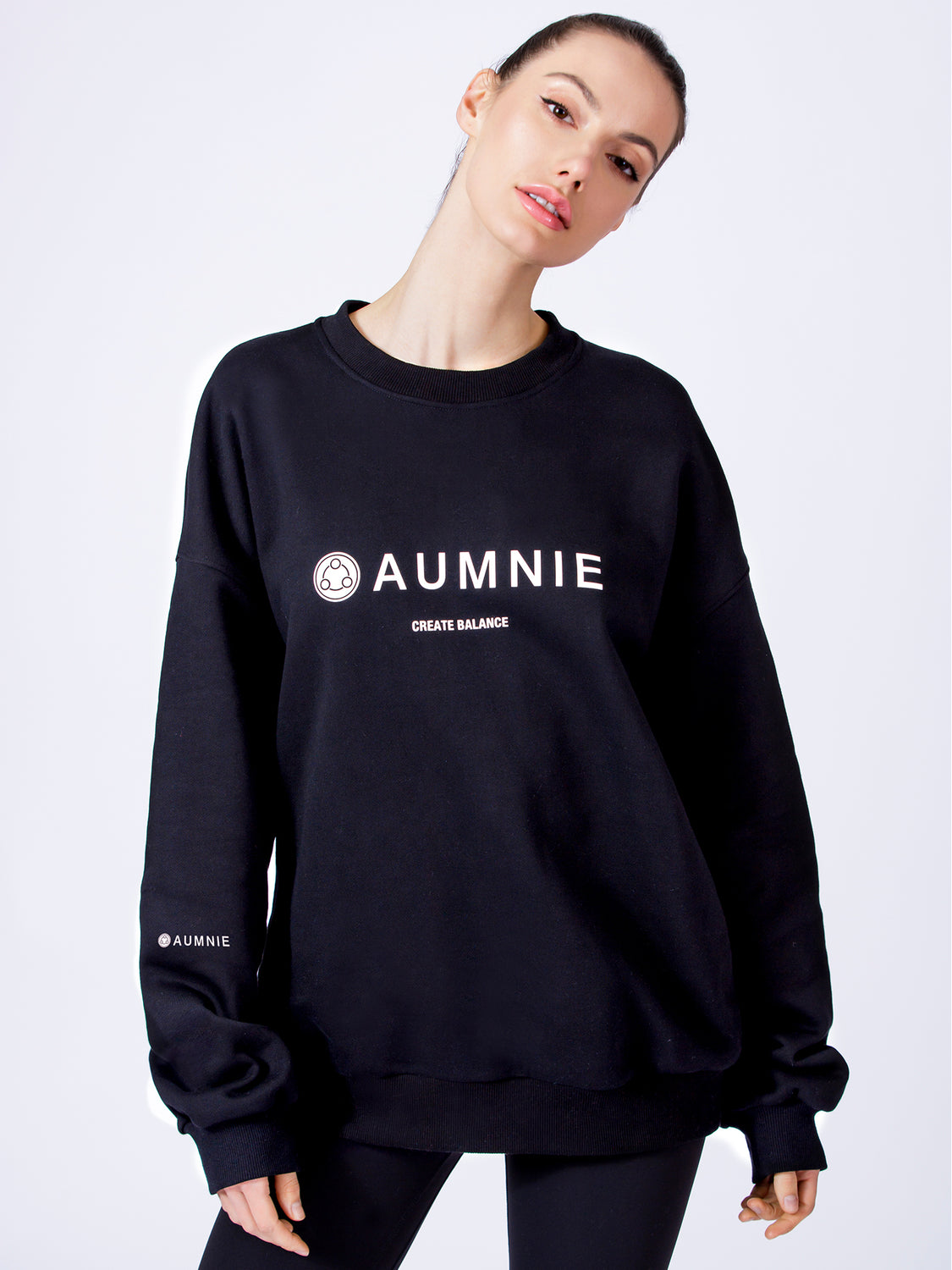 AUMNIE OVERSIZE SWEATSHIRT, BLACK