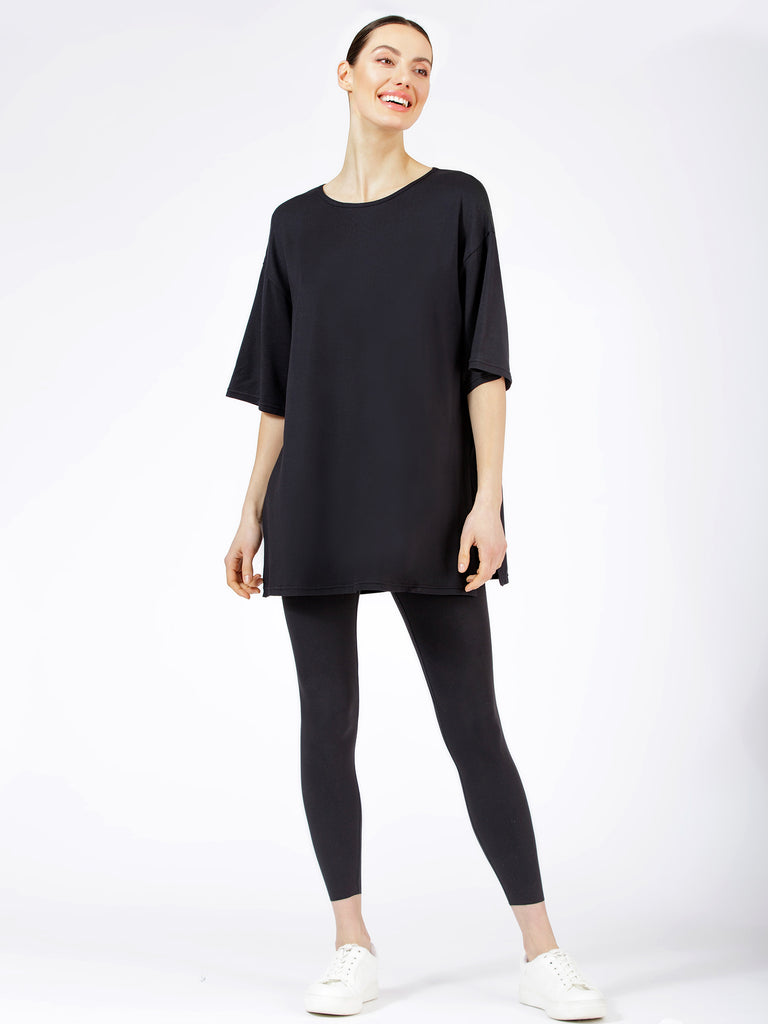 HIGH SPLIT OVERSIZE TEE, BLACK