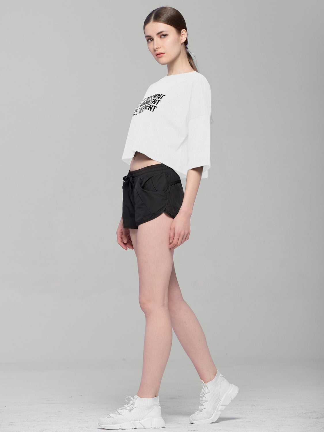 BE DIFFERENT OVERSIZED CROPPED TEE, WHITE