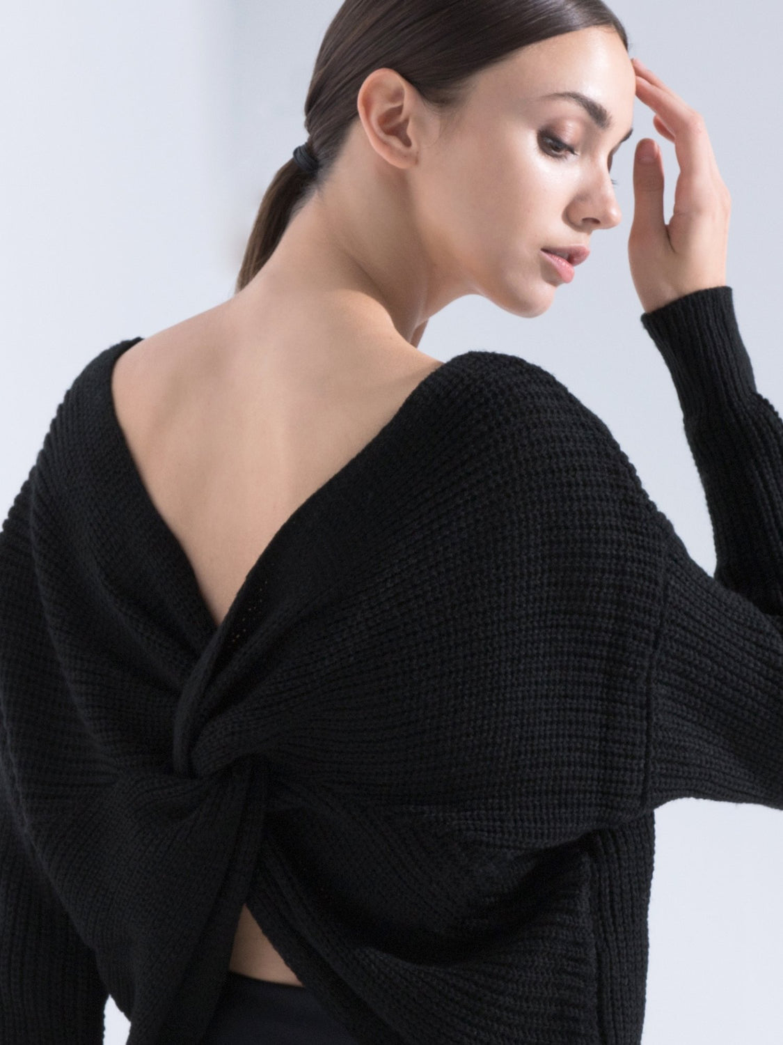 KNOTTED OPEN BACK SWEATER, BLACK